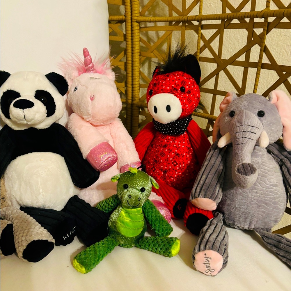 Multiple discontinued scentsey buddies…very good condition